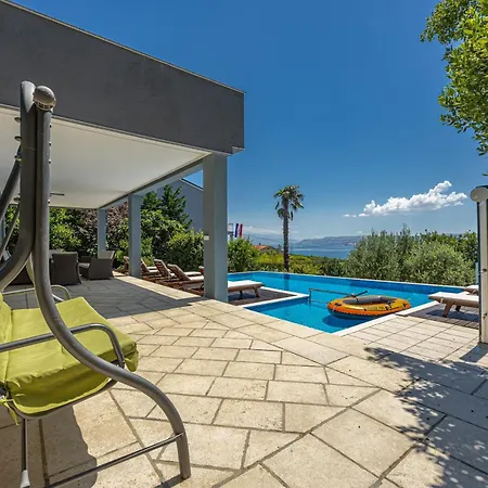 Organic Gardens Villa